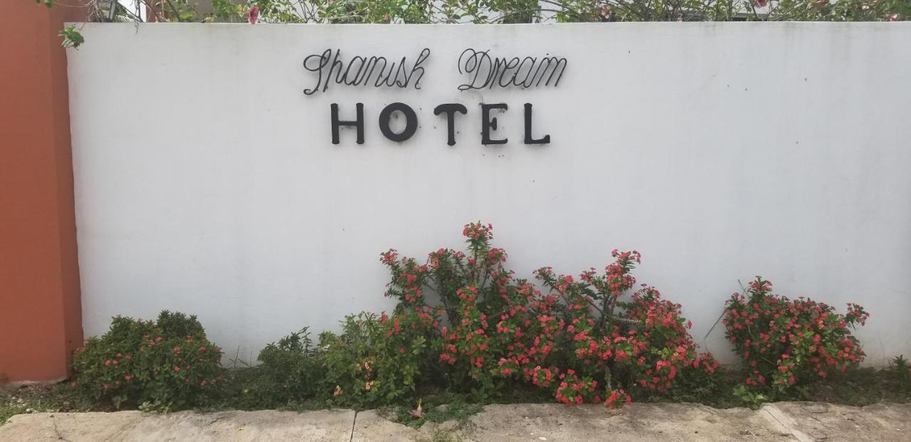 Spanish Dream Hotel Kingston Exteriér fotografie